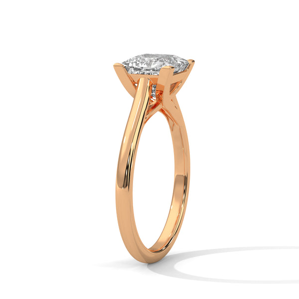 Royal Pinnacle Solitaire Ring