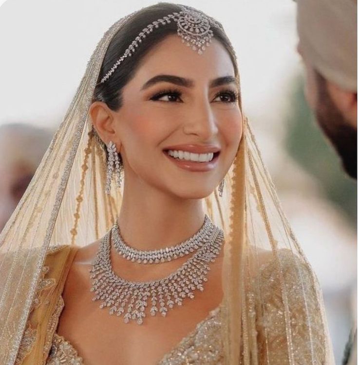 LuxMe — Diamond Jewellery | My Carat India