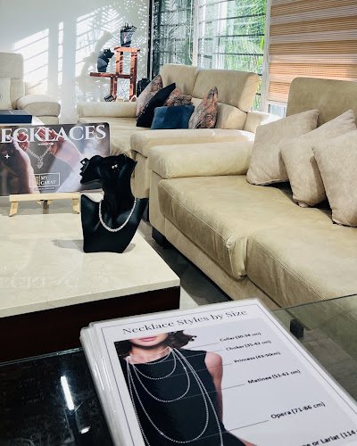 Visit Boutique